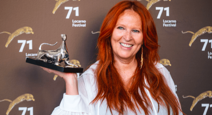 Αγάπα, γλέντα, κοίτα&nbsp;ψηλά!